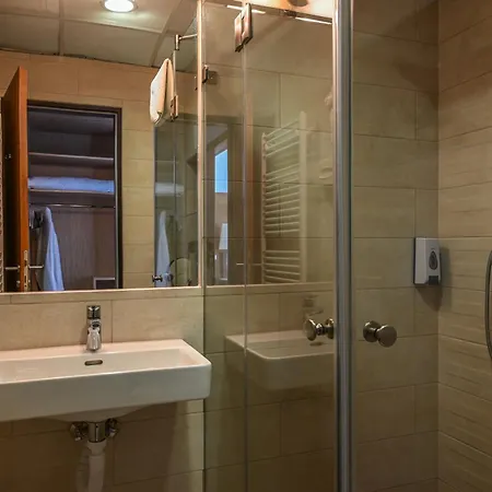 Opal Superior - Adults Only 3*
