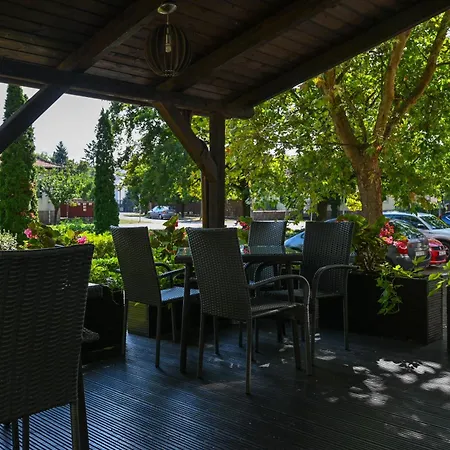 Opal Superior - Adults Only Hotel Gyöngyös