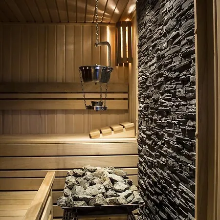 Opal Superior Hotell Gyöngyös