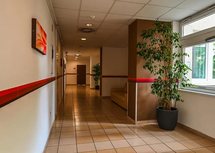 Hotel Opal Superior - Adults Only Gyöngyös