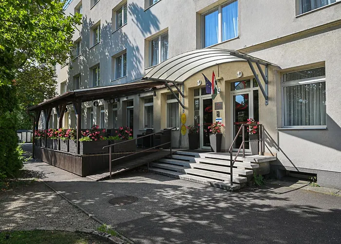 Hotel Opal Superior - Adults Only Gyöngyös